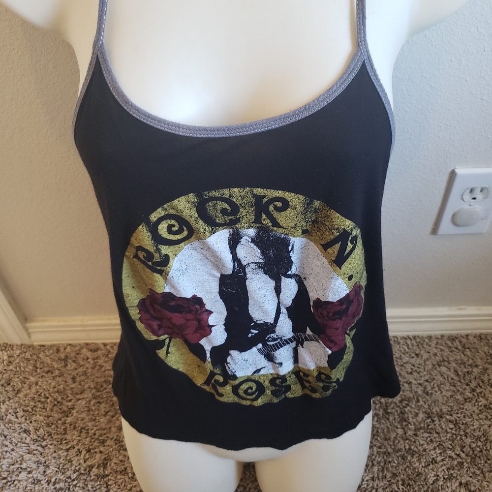 Rocker cropped tank